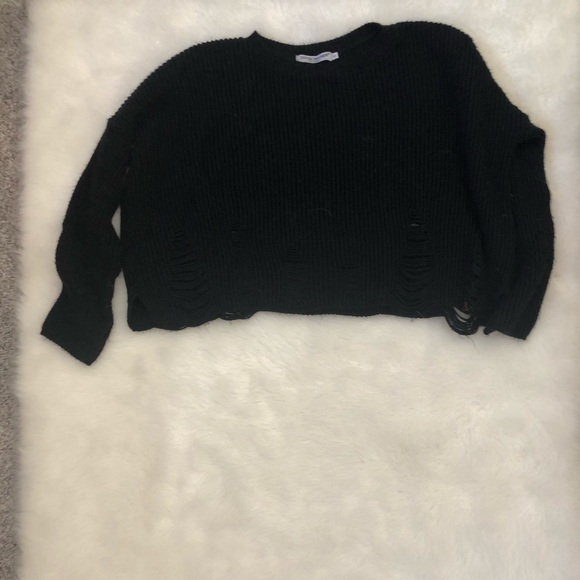 Black sweater with grungy hole detail - Picture 1 of 1